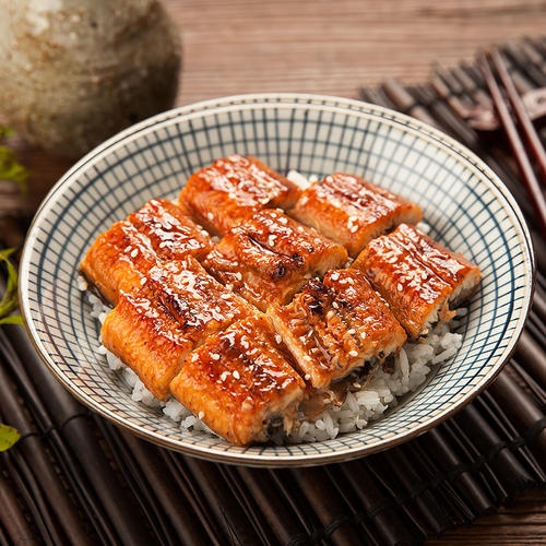 日本鰻鱺登上IUCN瀕危名單，日本液氮速凍鰻魚飯普貴